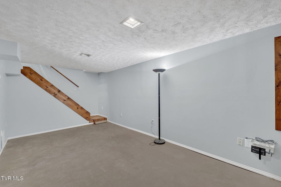 Photo #19: 270 Ruth St Sw