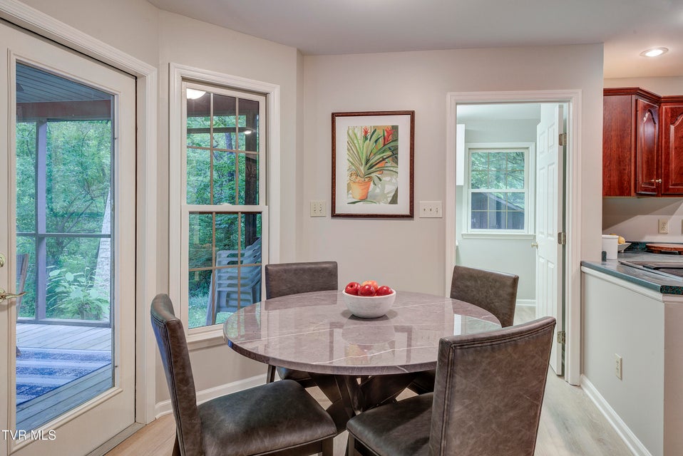 Photo #29: 239 Cabindale Road