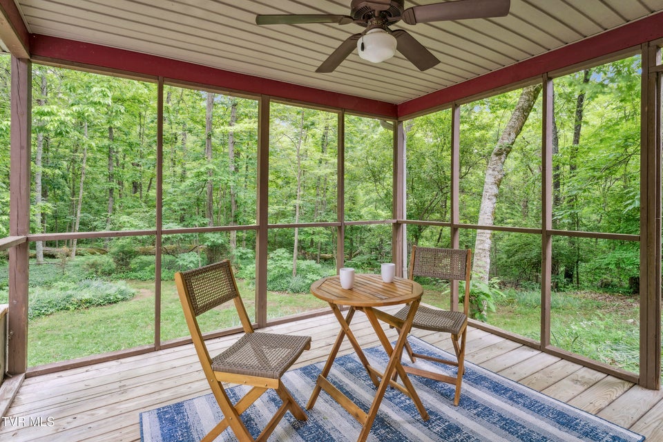 Photo #12: 239 Cabindale Road