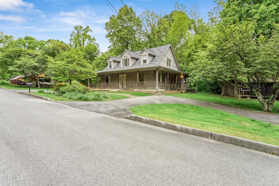 Photo #5: 239 Cabindale Road