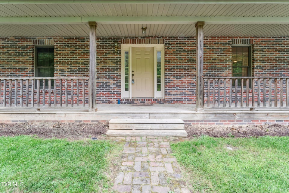 Photo #13: 239 Cabindale Road