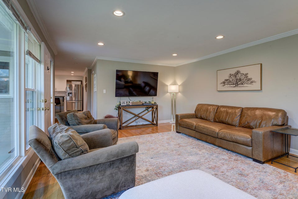 Photo #13: 2405 Larkspur Drive