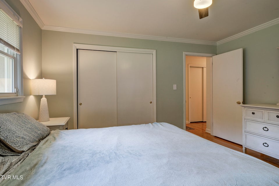 Photo #25: 2405 Larkspur Drive