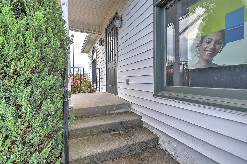 Photo #14: 2920 Dorothy Street And 207 W. Oakl Street