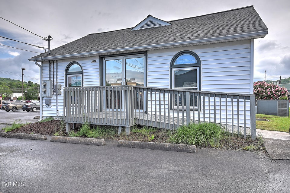 Photo #19: 2920 Dorothy Street And 207 W. Oakl Street