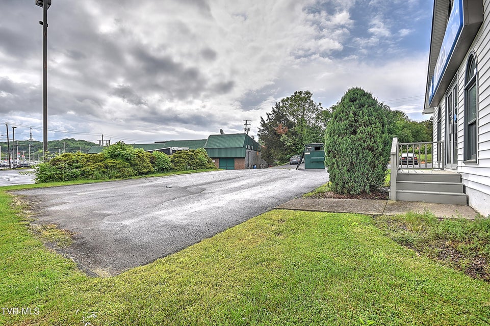 Photo #44: 2920 Dorothy Street And 207 W. Oakl Street