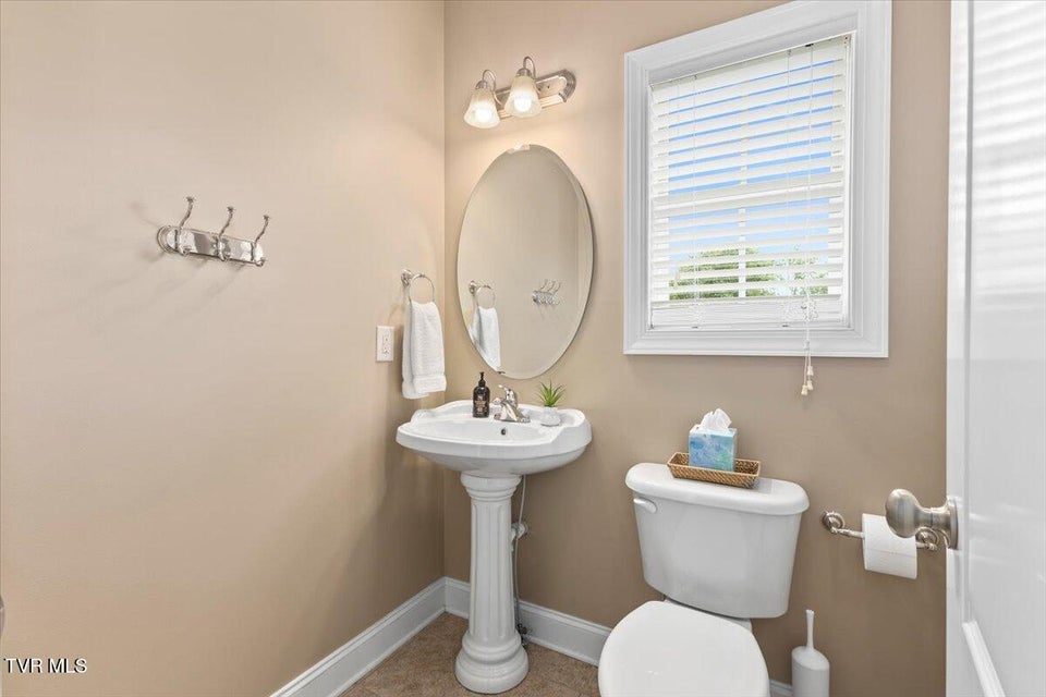 Photo #33: 62 Sunset Meadows Court