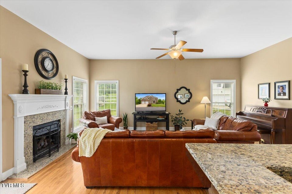 Photo #23: 62 Sunset Meadows Court
