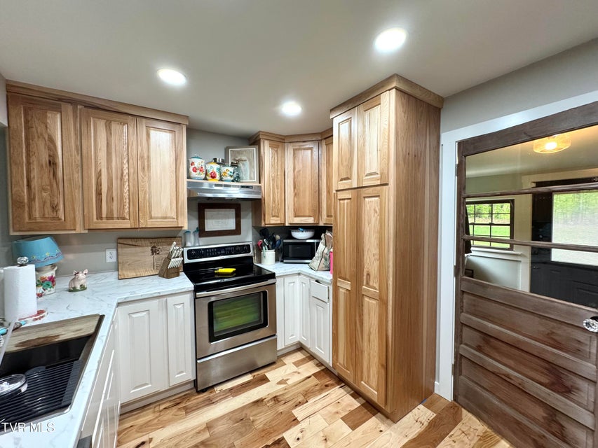 Photo #21: 3401 Fairfax Road