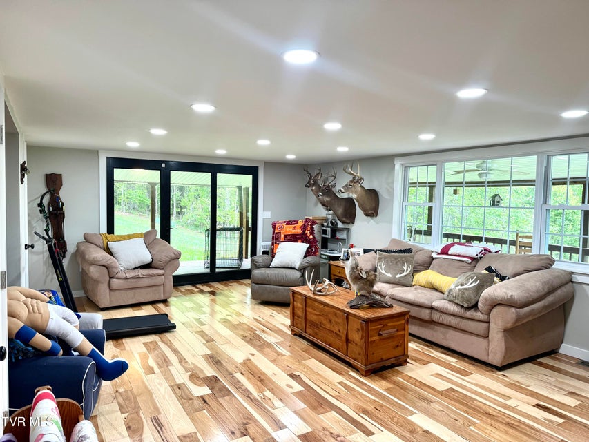 Photo #5: 3401 Fairfax Road