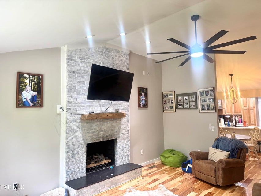 Photo #25: 3401 Fairfax Road
