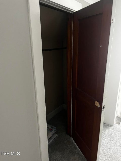 Photo #25: 19 Albemarle Street
