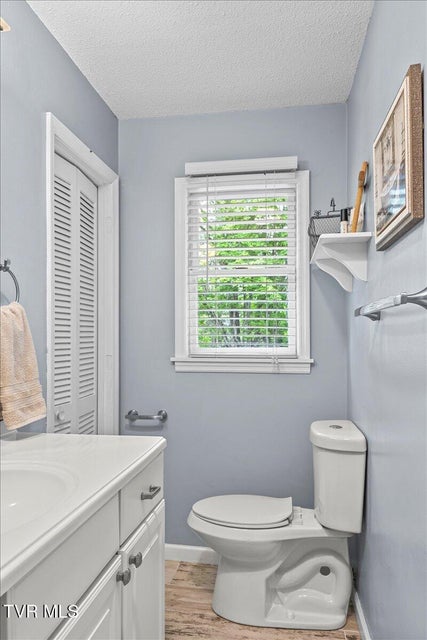 Photo #14: 8 Brooklawn Court