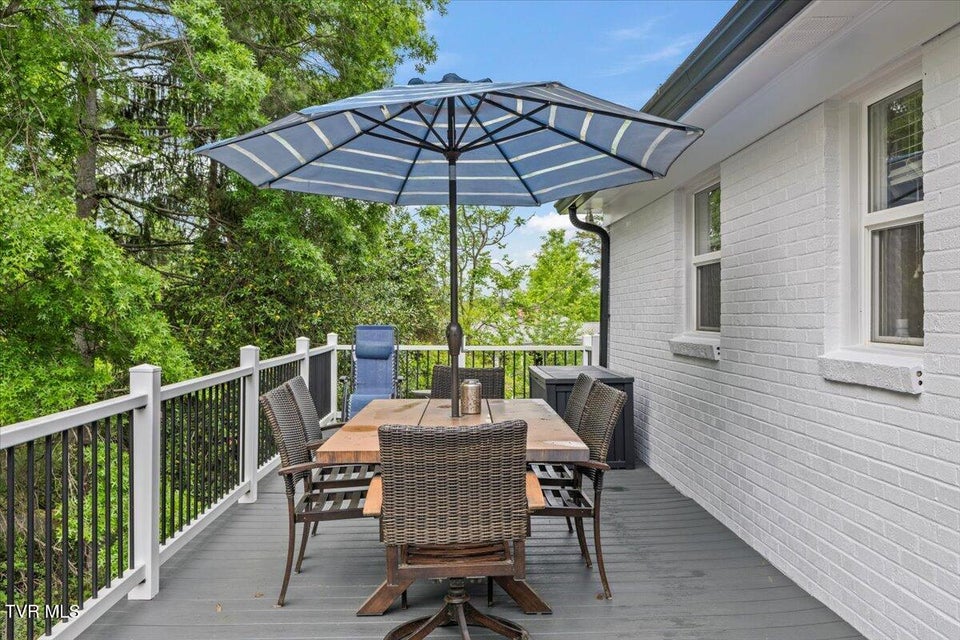 Photo #51: 8 Brooklawn Court