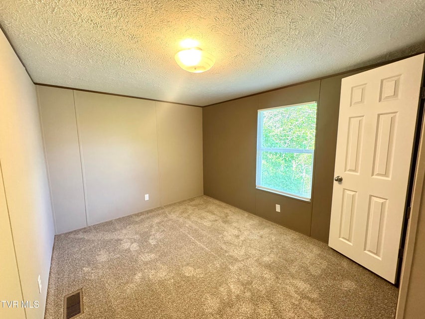 Photo #5: 236 Redwood Drive