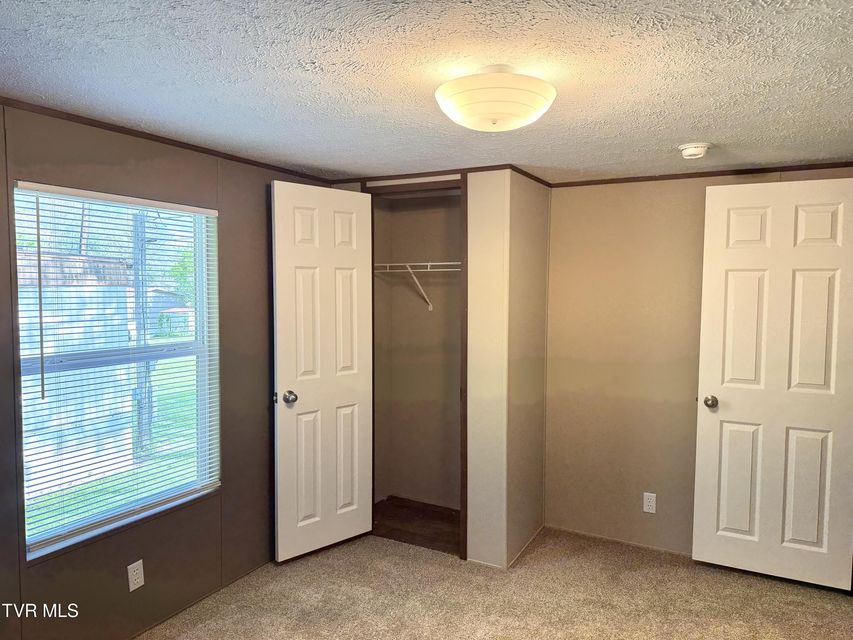 Photo #6: 236 Redwood Drive