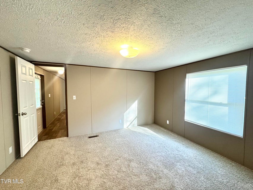 Photo #11: 236 Redwood Drive
