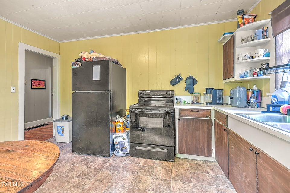 Photo #9: 2913 Ashley Street