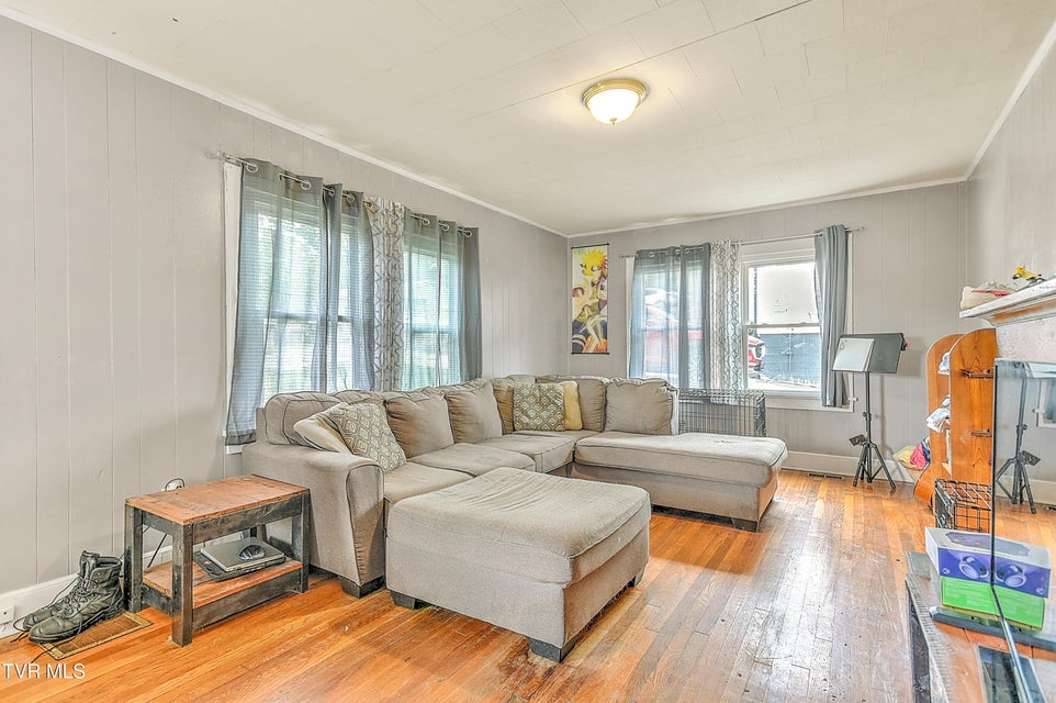 Photo #5: 2913 Ashley Street