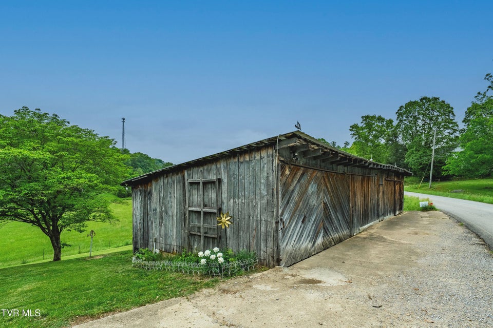Photo #13: 2365 Jearolstown Road Road