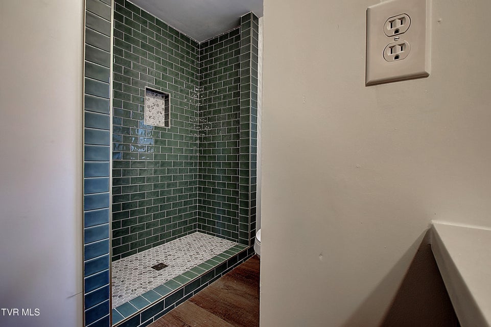 Photo #25: 106 Parsley Street