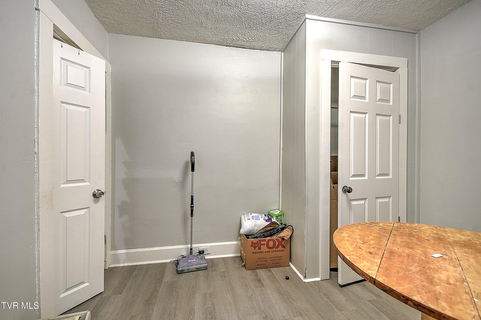 Photo #13: 921 Sevier Avenue