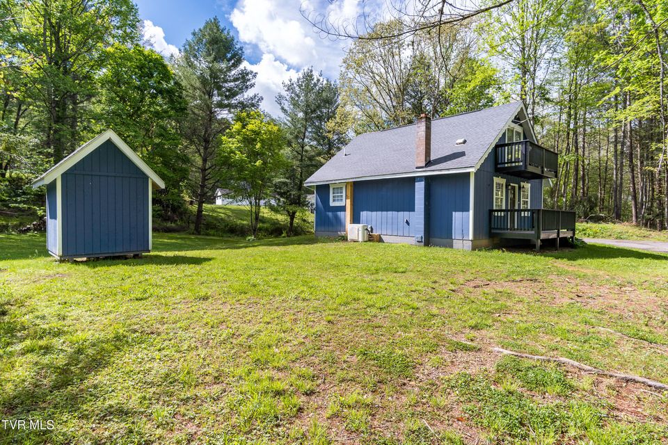 Photo #2: 388 Crestwood Drive
