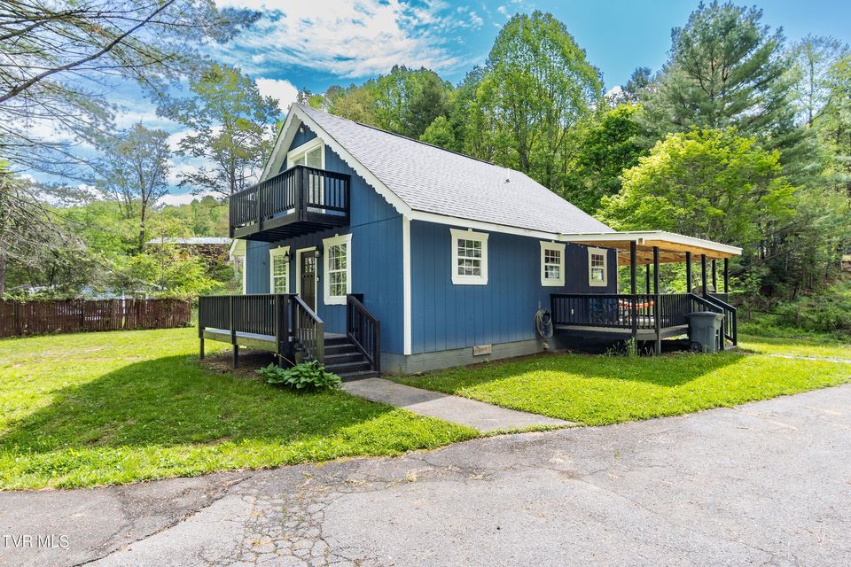 Photo #24: 388 Crestwood Drive