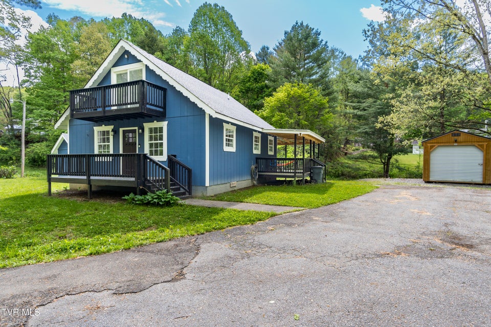 Photo #25: 388 Crestwood Drive