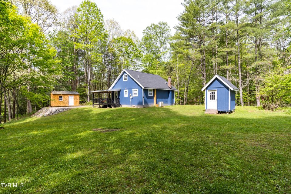 Photo #33: 388 Crestwood Drive