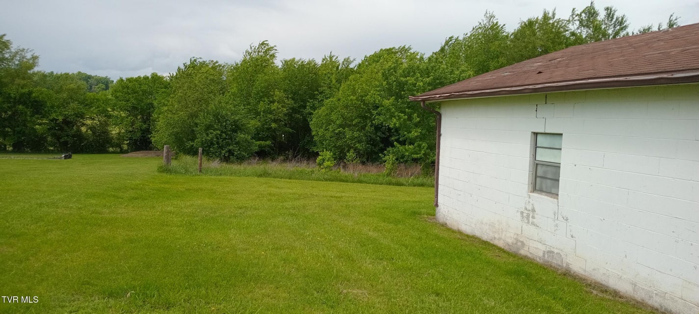 Photo #11: 2160 Whirlwind Road