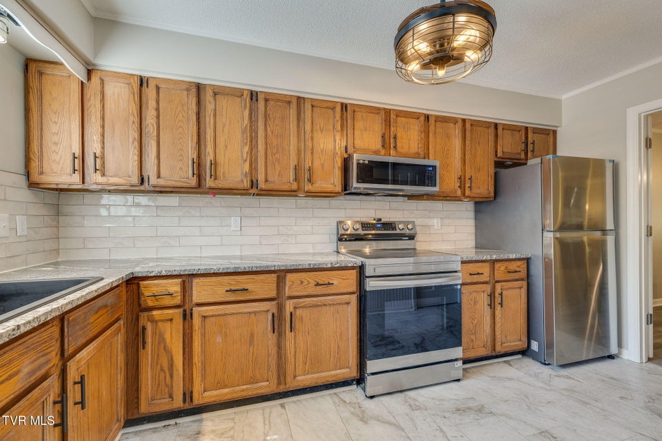 Photo #19: 1127 Timbers East
