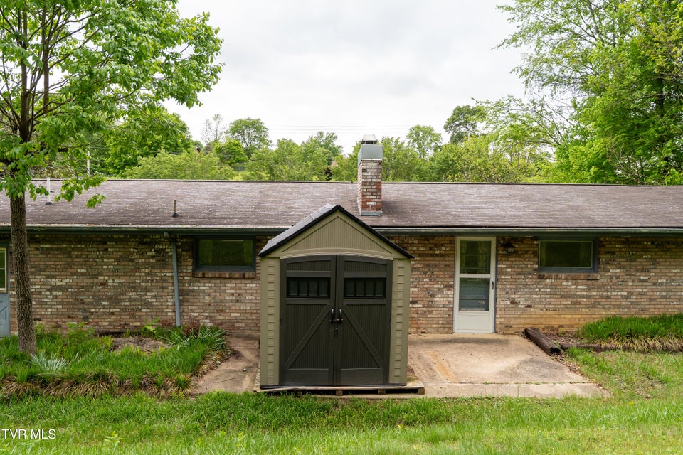Photo #3: 1583 Rock Springs Road