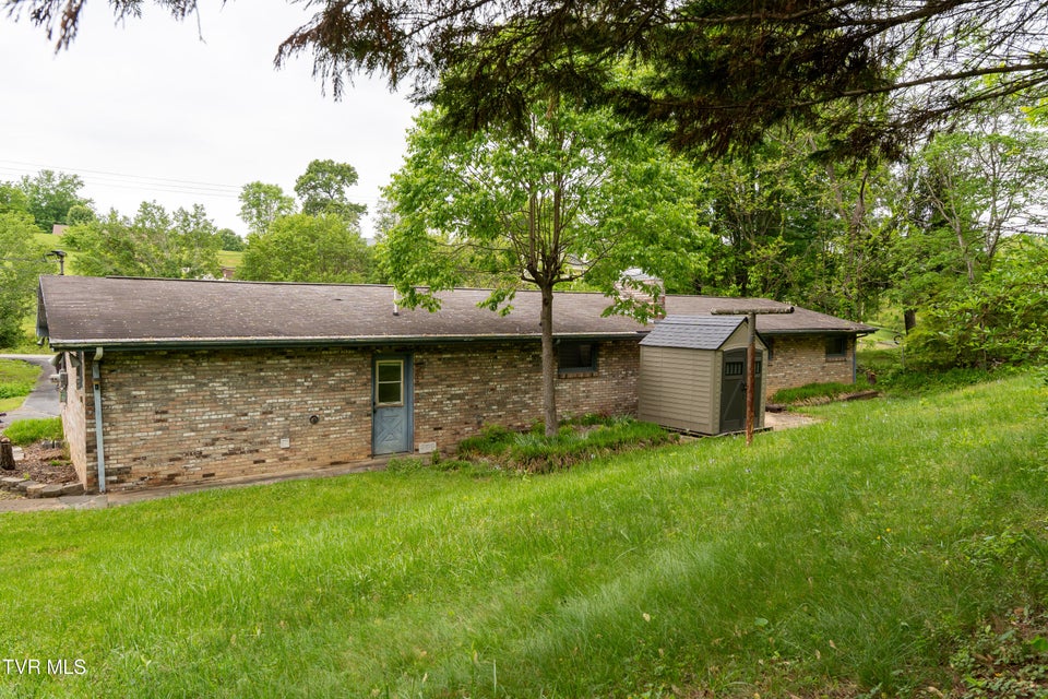 Photo #5: 1583 Rock Springs Road