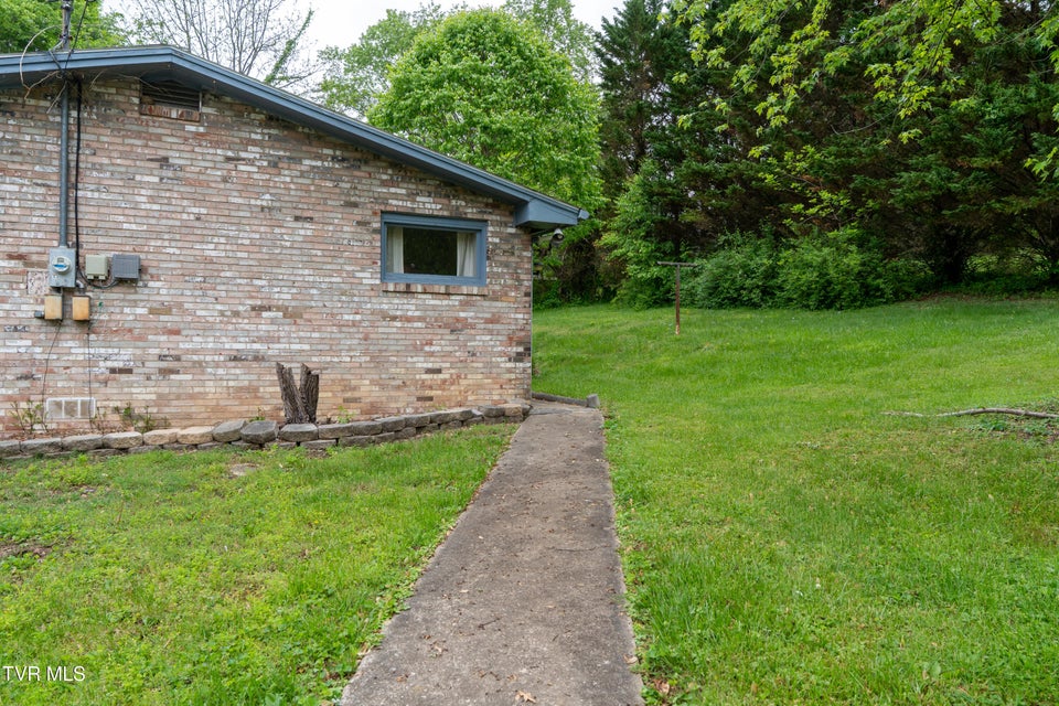 Photo #7: 1583 Rock Springs Road