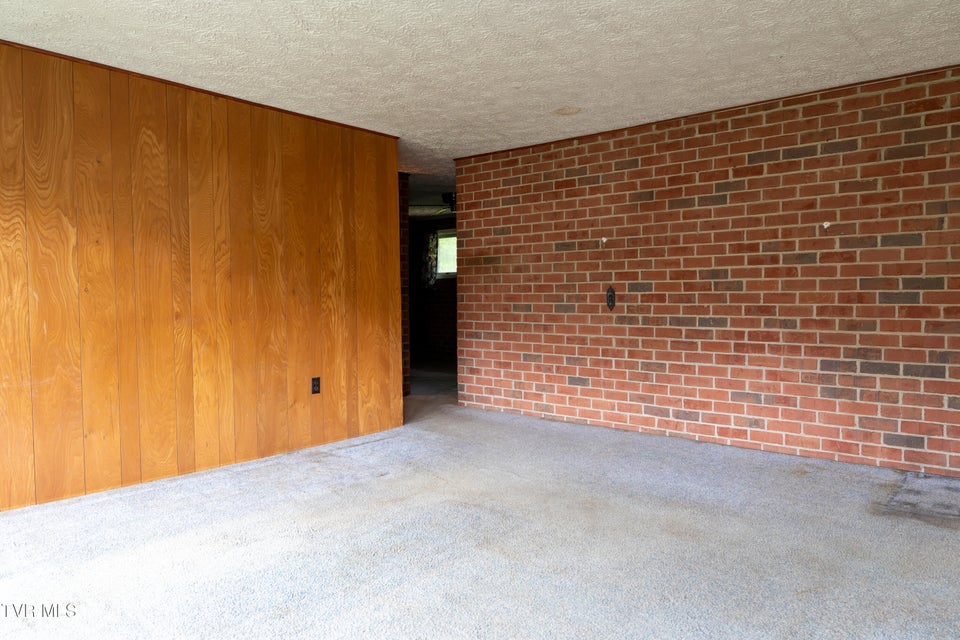 Photo #14: 1583 Rock Springs Road
