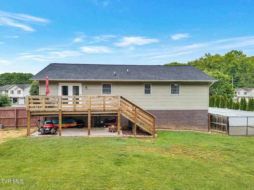Photo #5: 222 Grandview Street