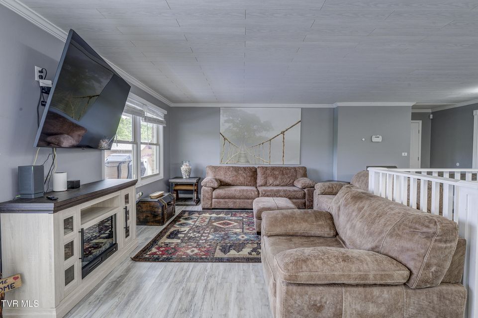 Photo #16: 153 Rosefield Drive