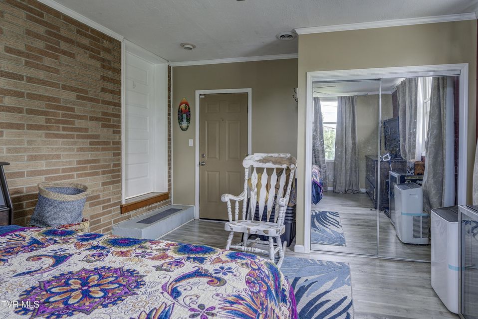 Photo #32: 153 Rosefield Drive