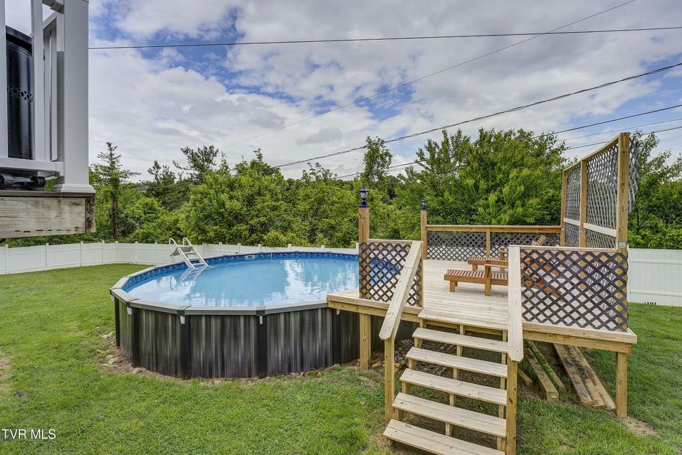Photo #36: 153 Rosefield Drive