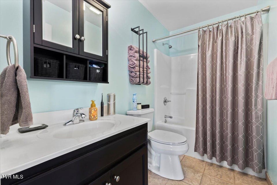 Photo #28: 450 Renee Drive