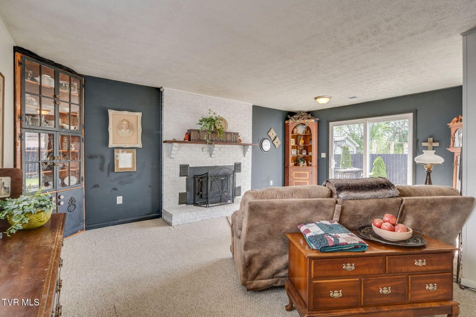 Photo #9: 1620 Hermitage Drive