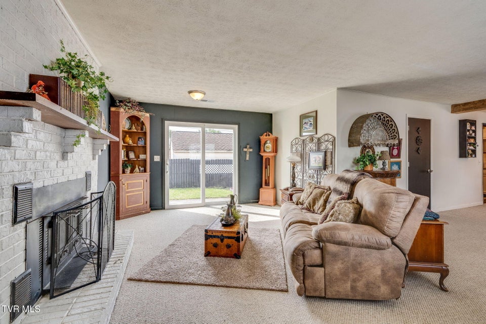Photo #10: 1620 Hermitage Drive