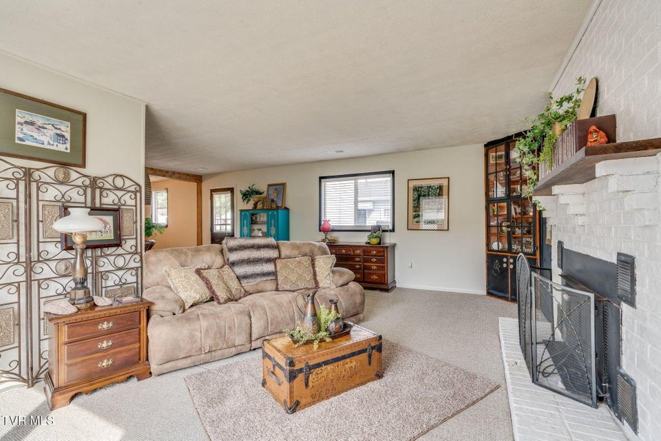 Photo #11: 1620 Hermitage Drive