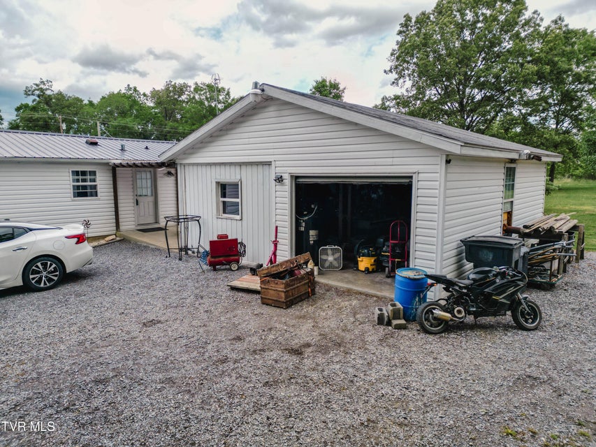 Photo #41: 5 Jarrell Road