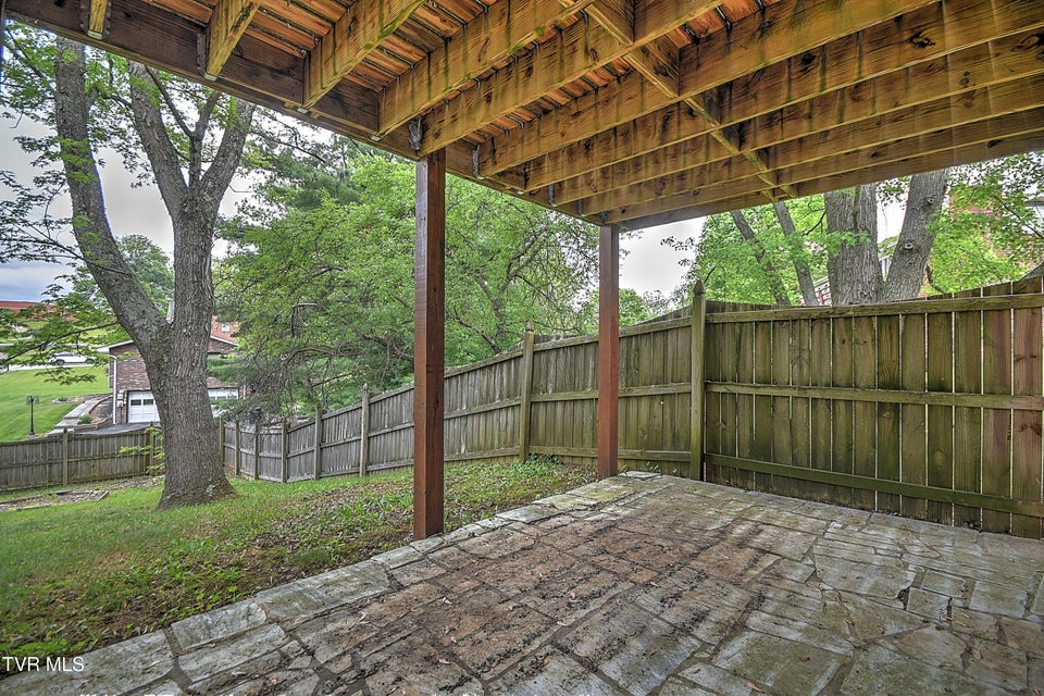 Photo #40: 389 Heritage Drive