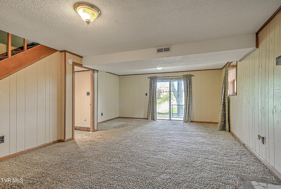 Photo #30: 389 Heritage Drive