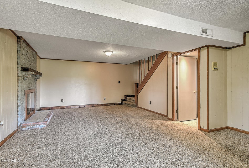 Photo #28: 389 Heritage Drive