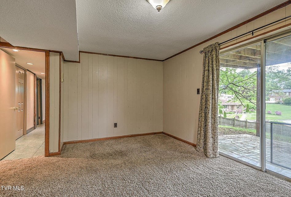 Photo #33: 389 Heritage Drive
