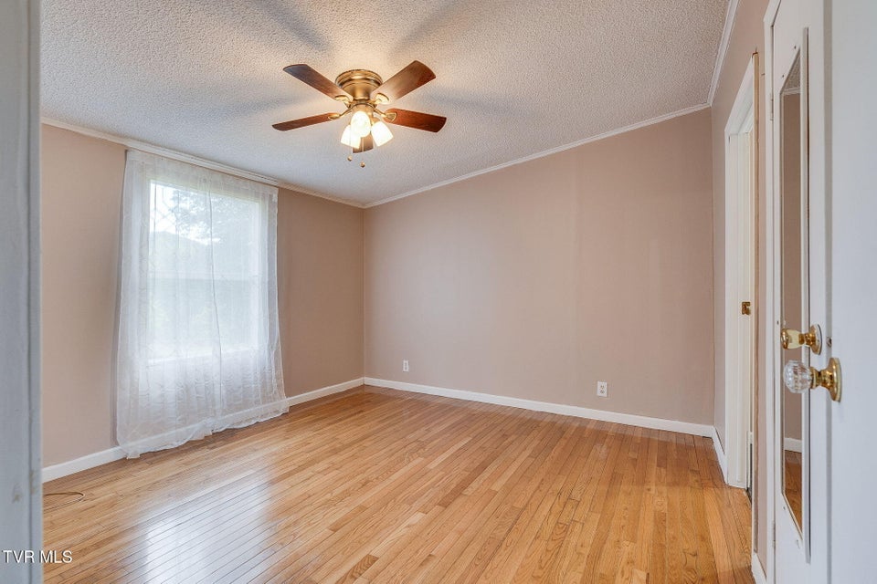 Photo #11: 448 Parker Estates Road